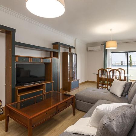 Miral 2 - Beach Front Apartment With Pool กัวเตย์รา ภายนอก รูปภาพ