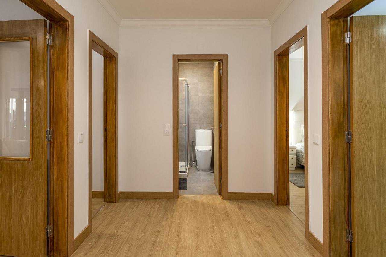 Miral 2 - Beach Front Apartment With Pool กัวเตย์รา ภายนอก รูปภาพ